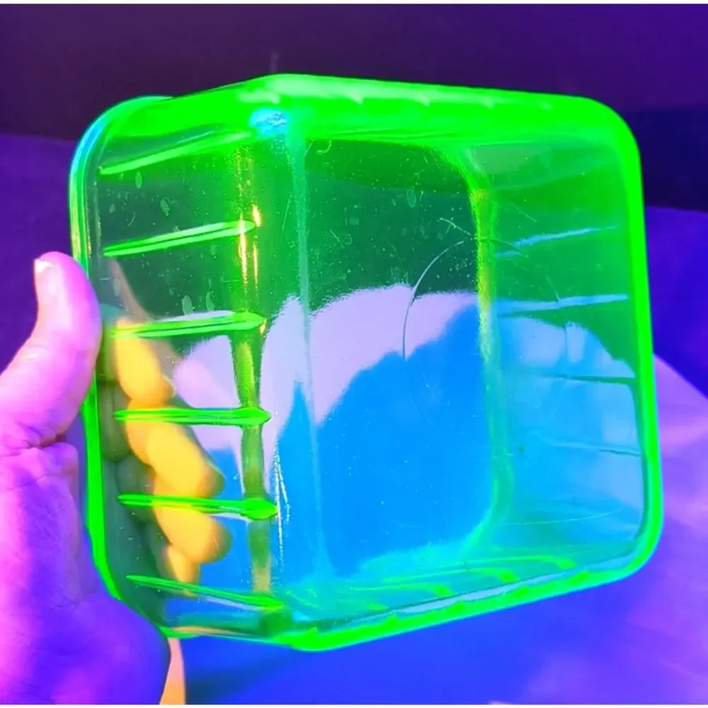 722. Vintage Square Glass Fridgie Container with Lid Vaseeline UV Reactive